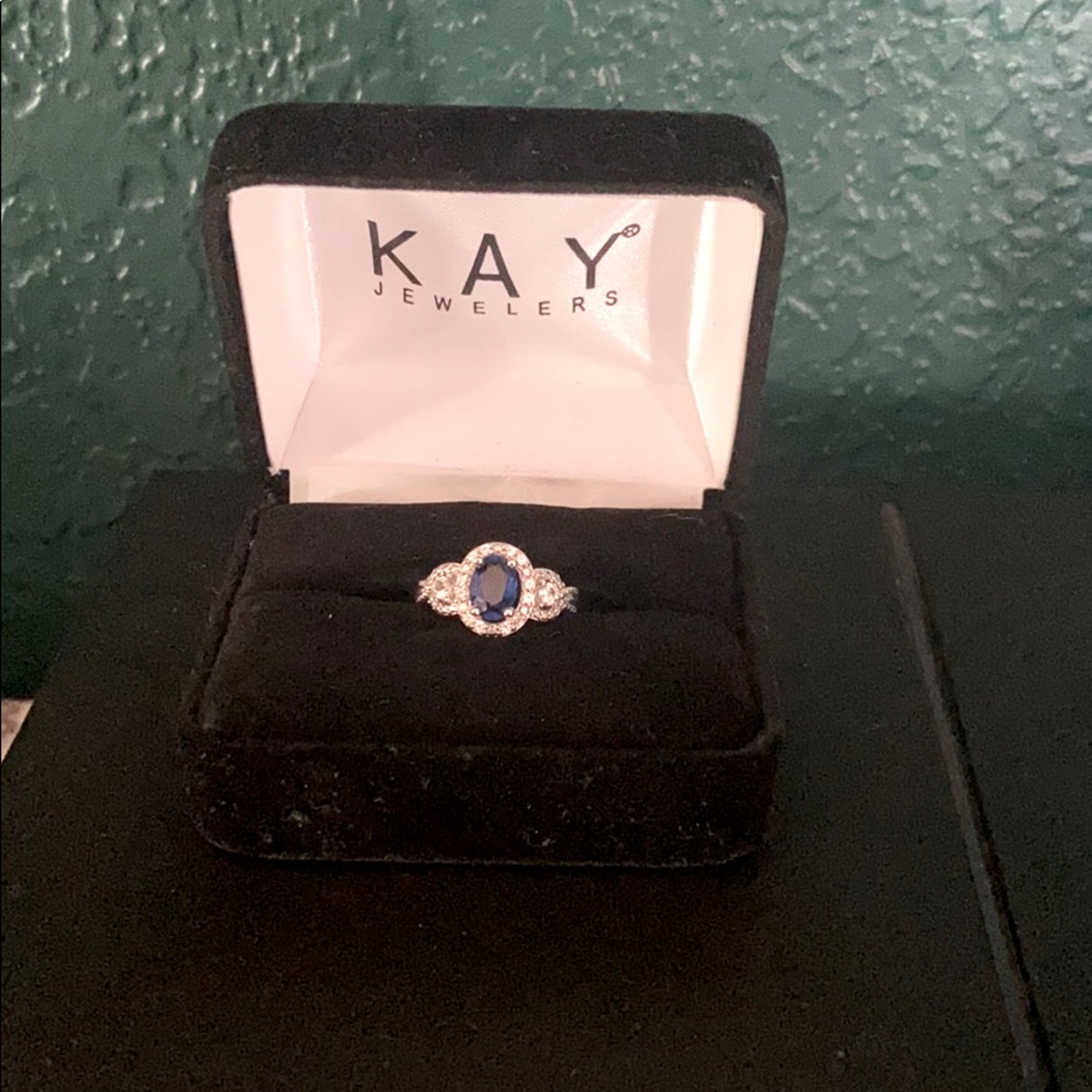 Sapphire ring